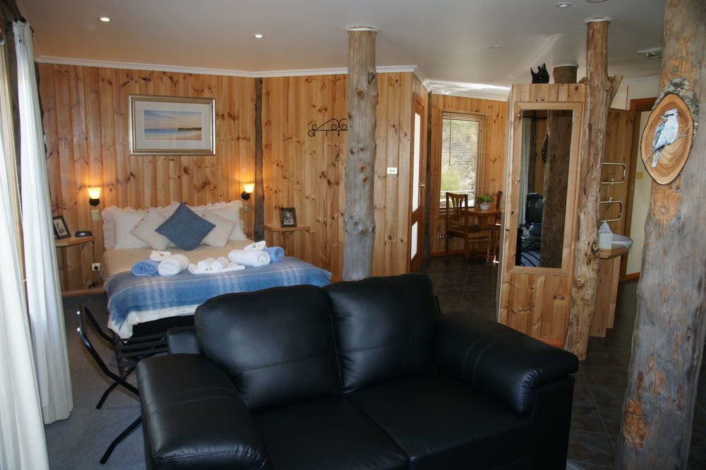 Bed In The Treetops B&B St Helens Esterno foto